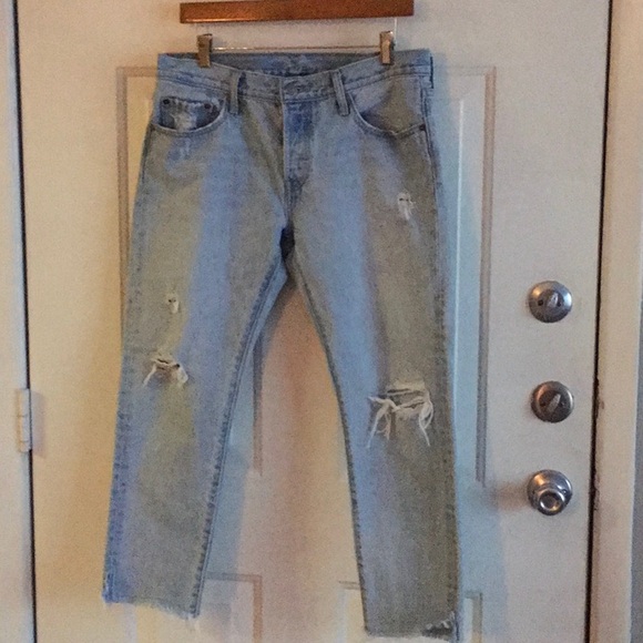 LEVIS 501 T (tapered) 29 x 26 Light Wash 106 - Picture 1 of 8